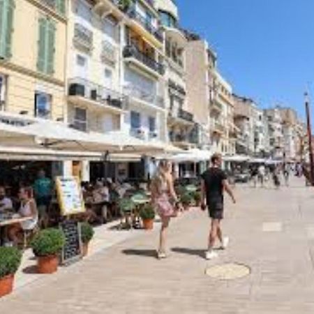 Studio Lumineux 200 M Des Plages A0B192 Cannes Exteriör bild