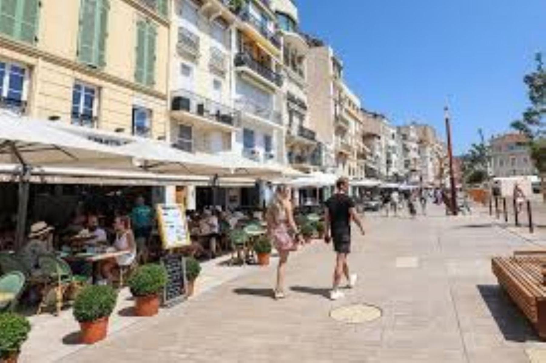 Studio Lumineux 200 M Des Plages A0B192 Cannes Exteriör bild